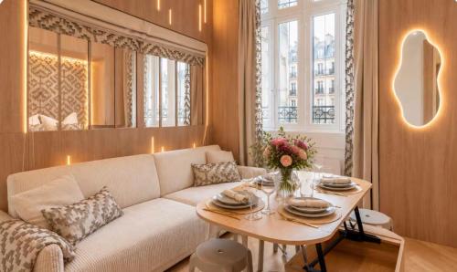 M2- Charming Apartment in Le Marais with AC