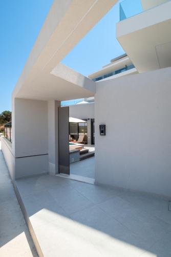 House of Hermes with Heated Pool and Sea View