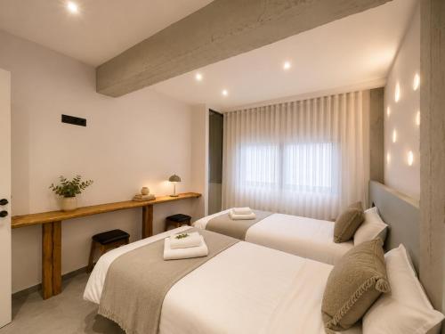 Gold & Concrete Acropolis Residence