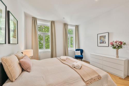 BELLE VIE - 3BR Superior Family-Suite with Terrace - City Centre