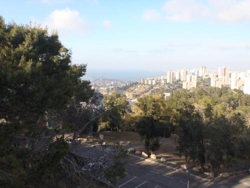 Gallery image of Marom Hotel in Haifa