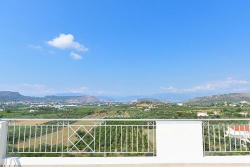 VILLA GALINI NAFPLIO Second Floor Apartment with Panoramic View