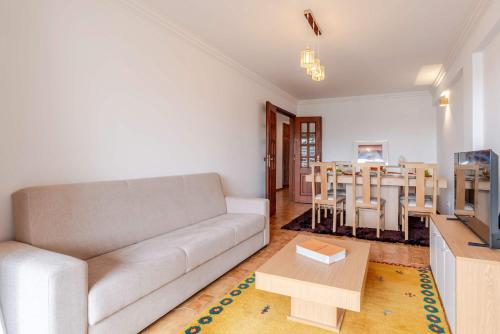 Bright & Spacious Flat with Balcony by HostWise
