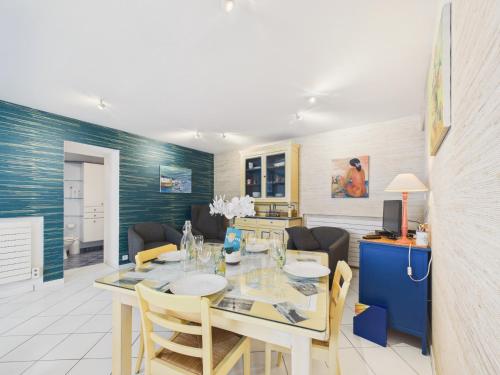 Maison pour 4, 200 m de la plage et tout à pied