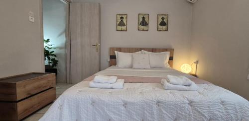 Comfy apartment near the port and the center of Volos