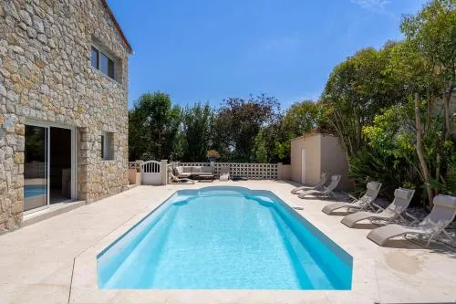 LA MÉSANGE Villa avec piscine et jardin photo 1