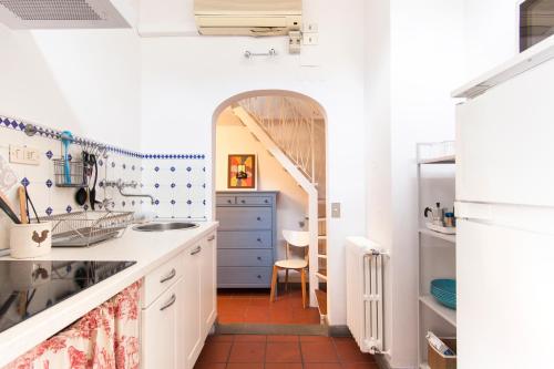Riverside Apartment in Florence