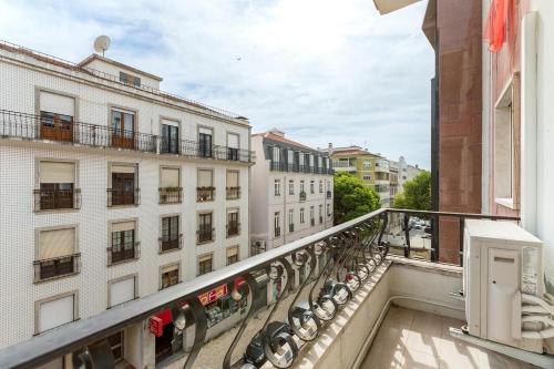 Campo de Ourique Gallery by Gonzalo's Guest