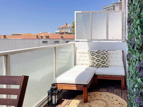 Cozy apartment with spacious terrace and wide view