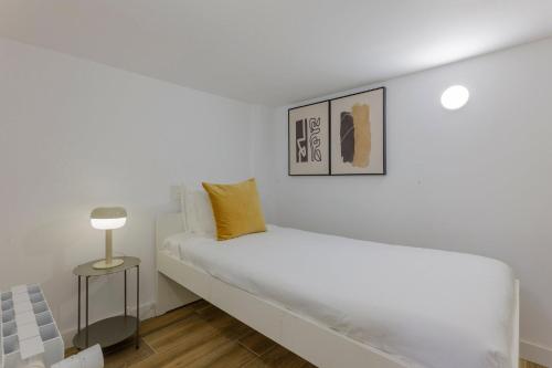 Modern Duplex in Chamberí