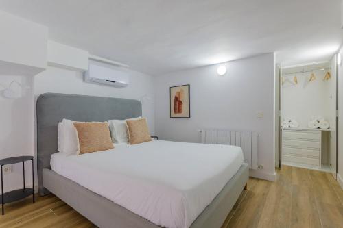 Modern Duplex in Chamberí