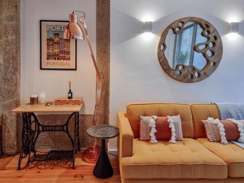 Gorgeous studio with great private terrace and AC