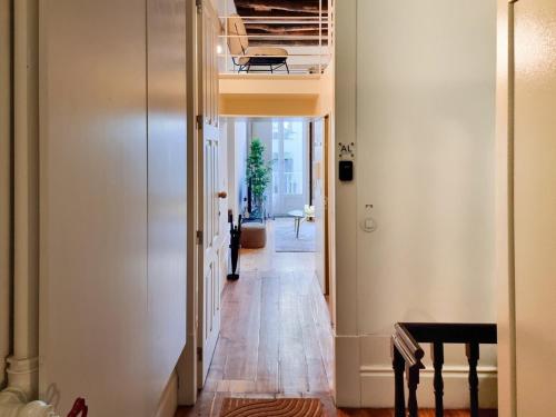 Loft with balcony on city's most important street