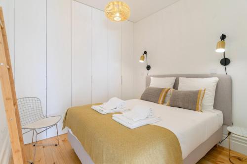 Gorgeous flat w. balcony in iconic pedestrian st