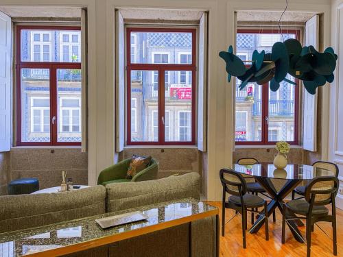 French-style duplex loft few steps to Douro River