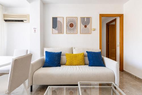 Family Apartment City of Arts by Invalencia