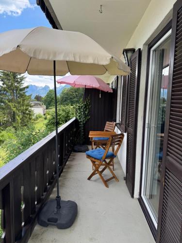 Apartment with lake view