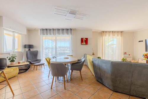 Nice Bellet - Villa de charme, 4 chambres, Plancha & Piscine