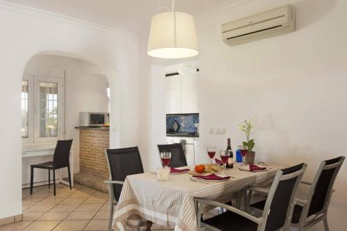 Villa Oasis Beach by Villa Plus