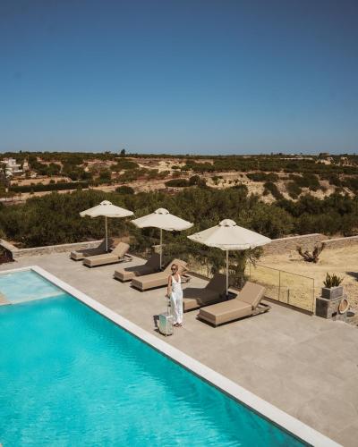 MT7 Panoramic Sea View Villa, By IdealStay Experience