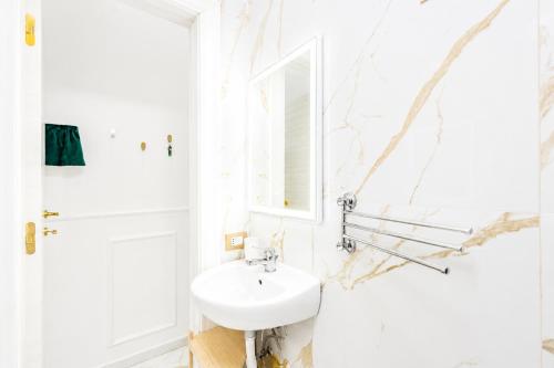 Valery Luxury Apartment Centro Storico