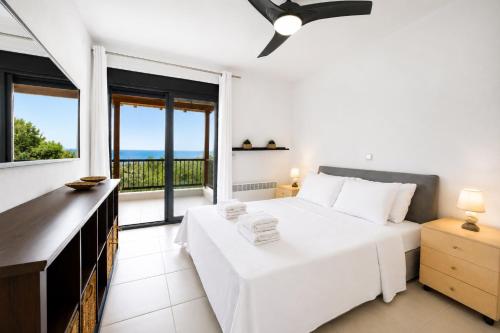 Iconic Olea Villa Pefkohori with Pool & Beach