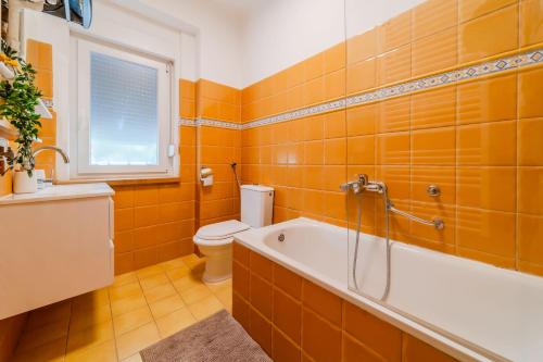 Quiet Corner Central Zagreb 1BR w/ AC - Happy Rentals