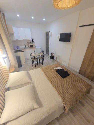 Home Lysea Panier