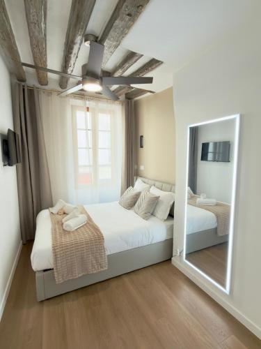Luxury Stay I Designer Duplex near Bastille