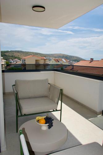 Olivetum Luxury Apartment with Pool