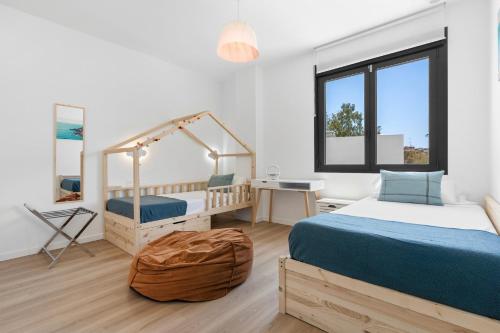 Casa con piscina y gran terraza en El Pinillo