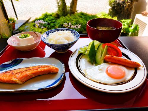 湖の家 Lake House Kawaguchiko