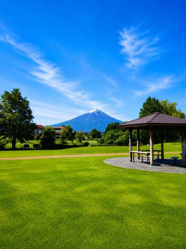 湖の家 Lake House Kawaguchiko