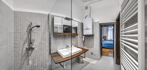 Koupelna v ubytování Modern Beauty at Váci