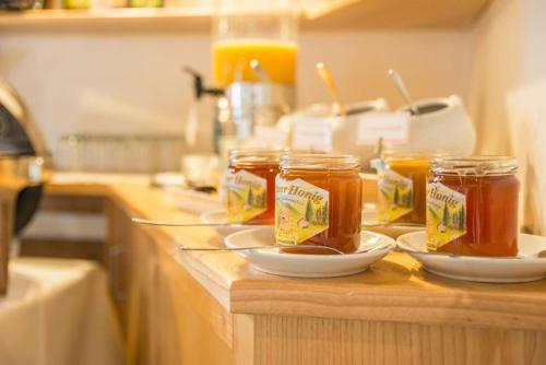 Jídlo v hotelu nebo okolí