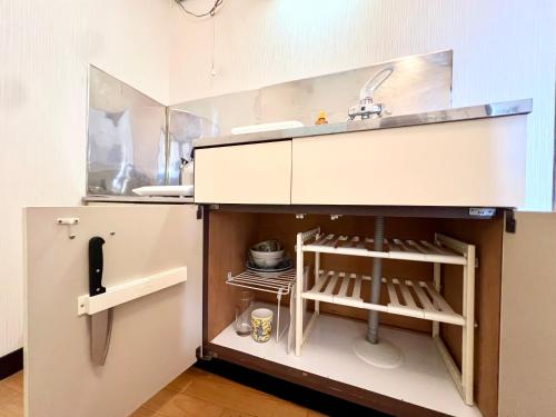 Sunny Solo Stay 307 Nishi-Nagano 西長野