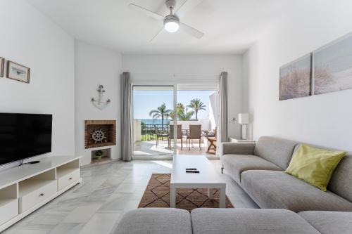 203 Arruzafa Sea View