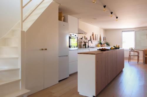 Family apartment with terrace and Calanques view