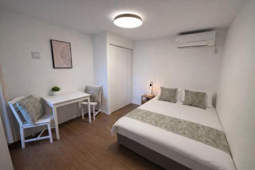 Louis Stage Nishigahara - Vacation STAY 21378