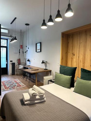 Studio next to Parque del Oeste
