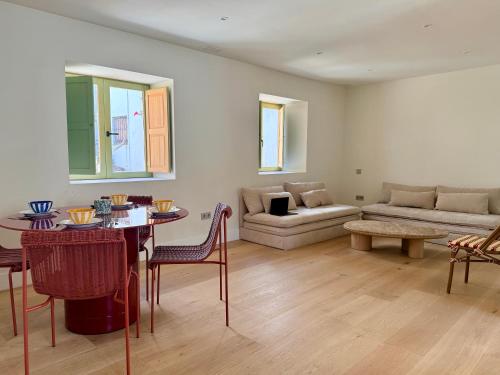 Atico boutique con piscina privada en el casco antiguo de Tarifa