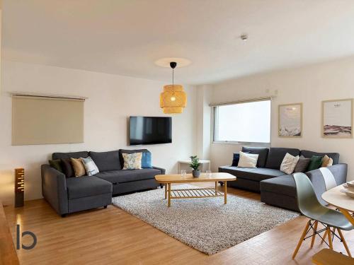 Marumasa by b hotel - Large 2BR Apt 10PPL near Peace Park 301