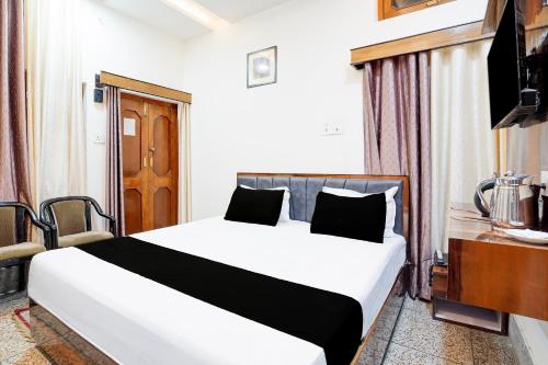 Gallery image of Hotel O Kalash Guest House in Ayodhya