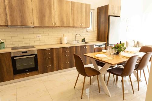 Brand New - Urban Boutique Residence - Kos Town