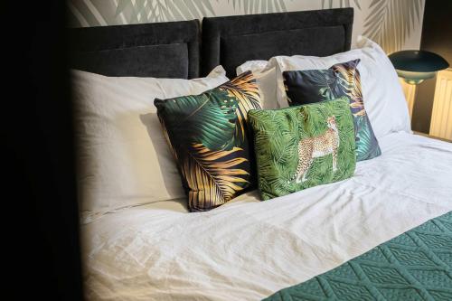 Free Parking Luxury Safari House photo 56