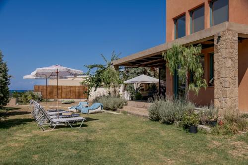 Allia seaside home