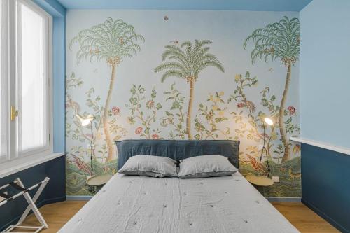 REF 2085 - Cannes Center 3-room apartment with balcony to rent