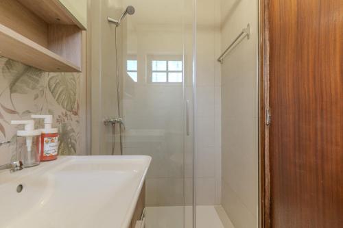 #389 Vila w share pool Spacious 3-BR
