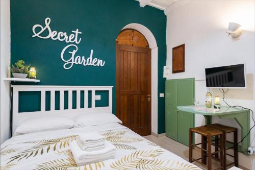 Homy Host Secret Garden Studio in Trastevere!