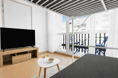 Studio cosy rénové à Agde avec piscine